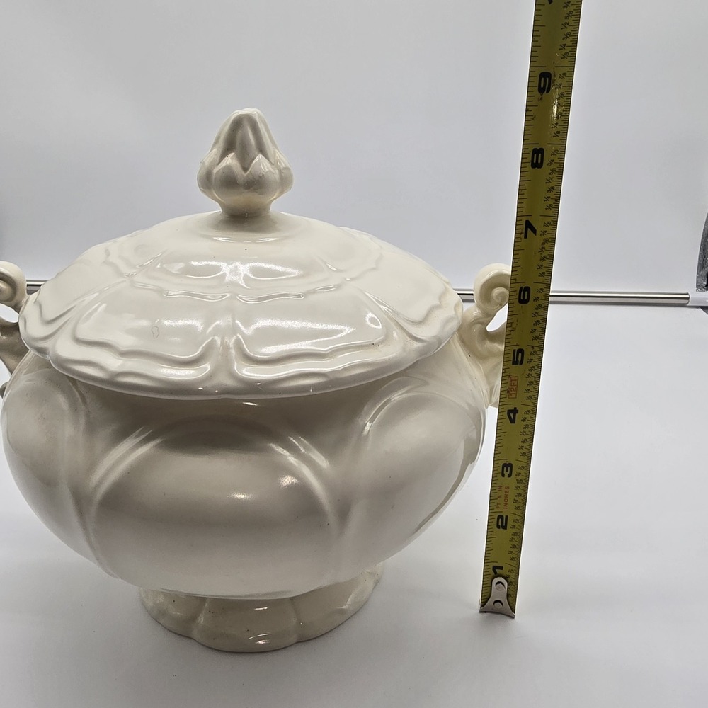 VTG Antique French Ivory Ceramic Lidded Serving Dish With Curved Handles - Picture 4 of 11